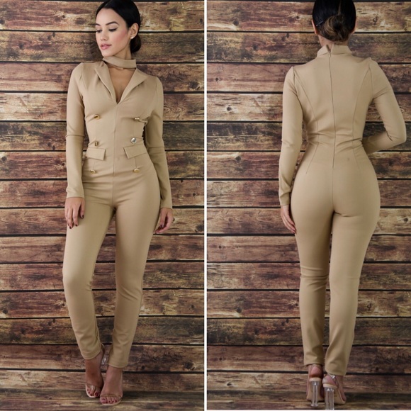 (NEW) Choker Style Jumper - Picture 2 of 6